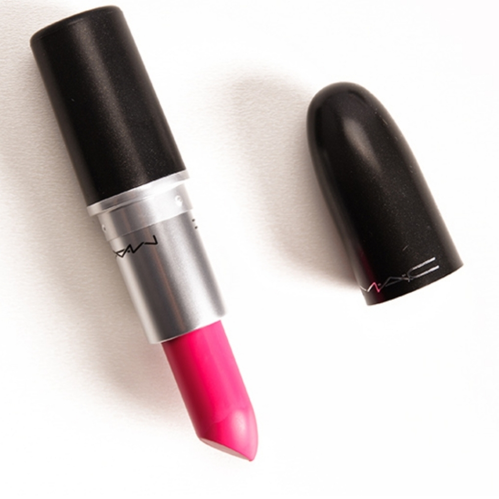 MAC MATTE LIPSTICK